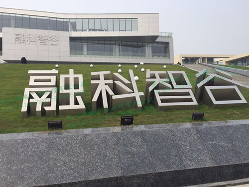 �p�����w��